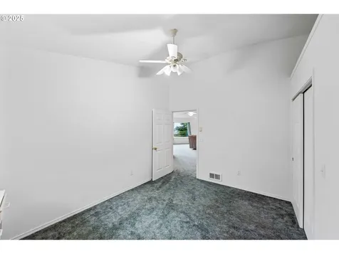 1101 Blanco Avenue Coos Bay OR 97420
