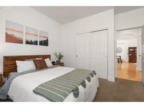 21302 NE Brooklyn Court Bend OR 97701