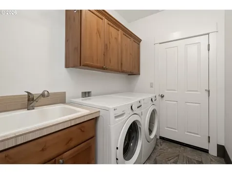 21302 NE Brooklyn Court Bend OR 97701