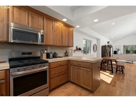 21302 NE Brooklyn Court Bend OR 97701