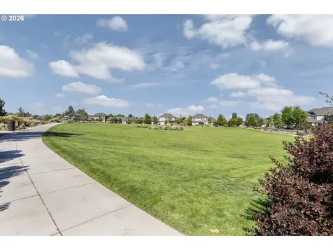 21302 NE Brooklyn Court Bend OR 97701