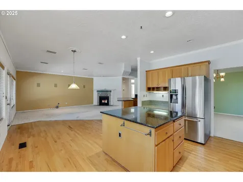 2825 SW Redfern Place Gresham OR 97080