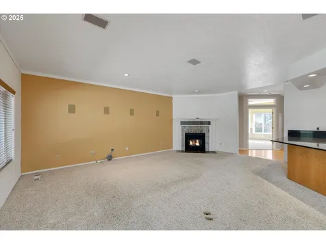 2825 SW Redfern Place Gresham OR 97080
