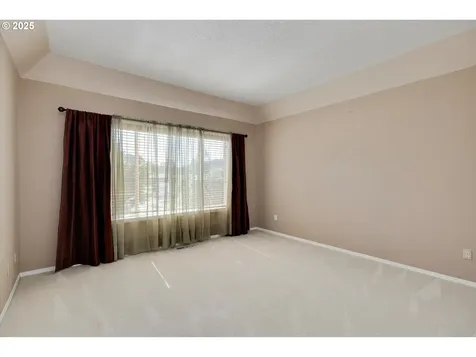 2825 SW Redfern Place Gresham OR 97080