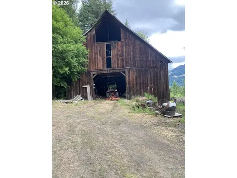 35009 Garoutte Road Cottage Grove OR 97424