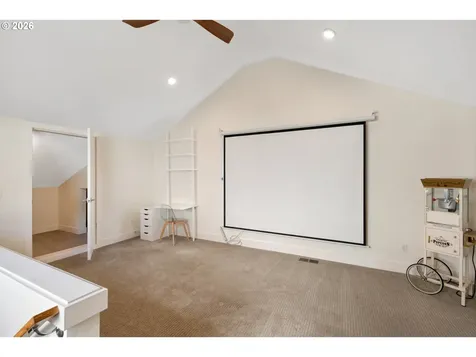 3732 SE Lambert Street Portland OR 97202