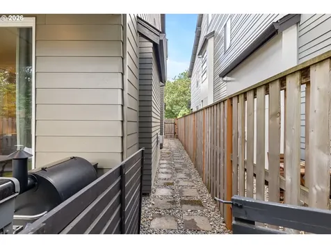 3732 SE Lambert Street Portland OR 97202