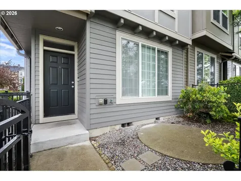 2318 NW Roseburg Terrace Beaverton OR 97006
