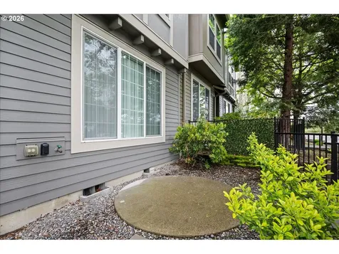 2318 NW Roseburg Terrace Beaverton OR 97006