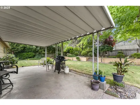 4252 Brooks Avenue NE Keizer OR 97303