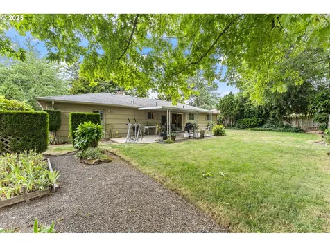 4252 Brooks Avenue NE Keizer OR 97303