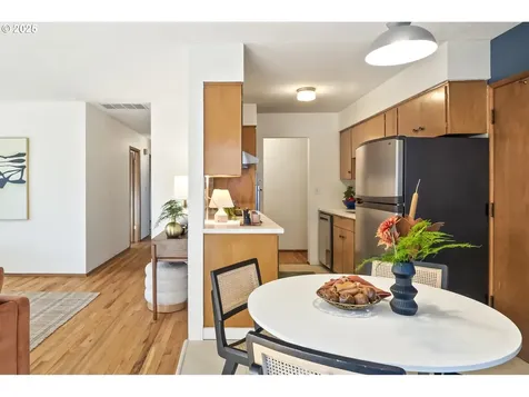 8815 N Seward Avenue Portland OR 97217