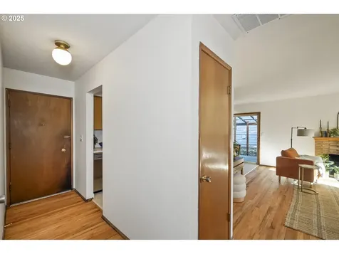 8815 N Seward Avenue Portland OR 97217