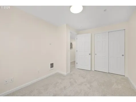 7931 SW 40th Avenue Portland OR 97219