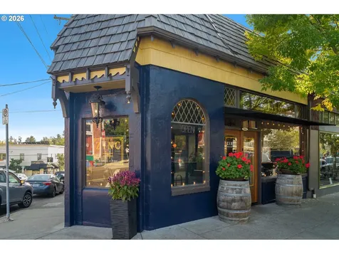 7931 SW 40th Avenue Portland OR 97219