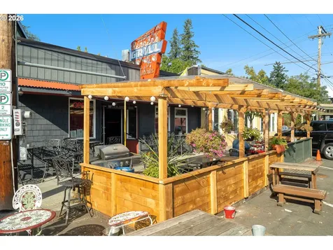 7931 SW 40th Avenue Portland OR 97219