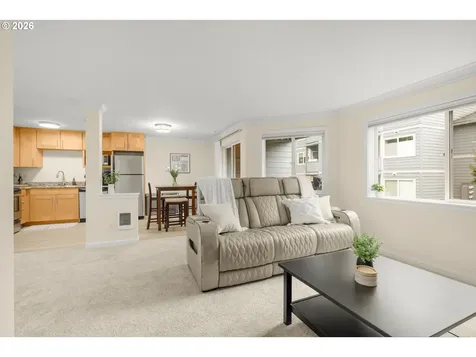 7931 SW 40th Avenue Portland OR 97219
