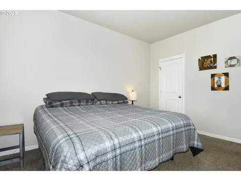 598 NE Shafford Street Estacada OR 97023