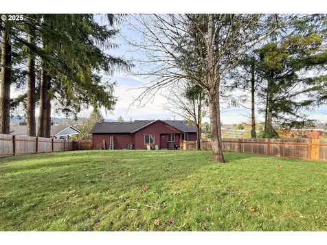 598 NE Shafford Street Estacada OR 97023