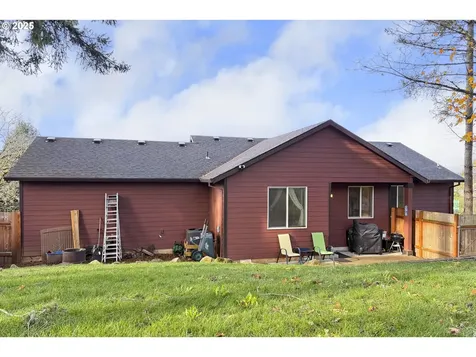 598 NE Shafford Street Estacada OR 97023