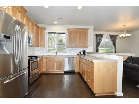 598 NE Shafford Street Estacada OR 97023