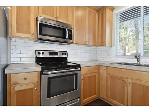 598 NE Shafford Street Estacada OR 97023