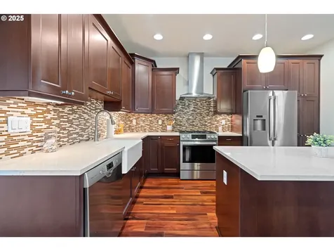 427 NW Garibaldi Street Hillsboro OR 97124