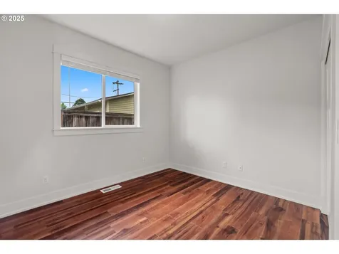 427 NW Garibaldi Street Hillsboro OR 97124