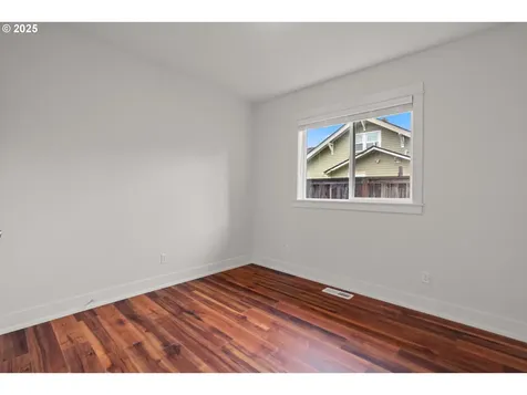 427 NW Garibaldi Street Hillsboro OR 97124