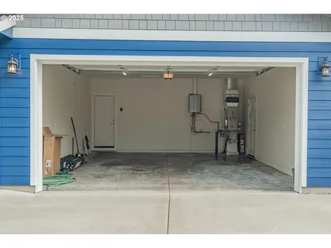 427 NW Garibaldi Street Hillsboro OR 97124