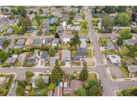 427 NW Garibaldi Street Hillsboro OR 97124