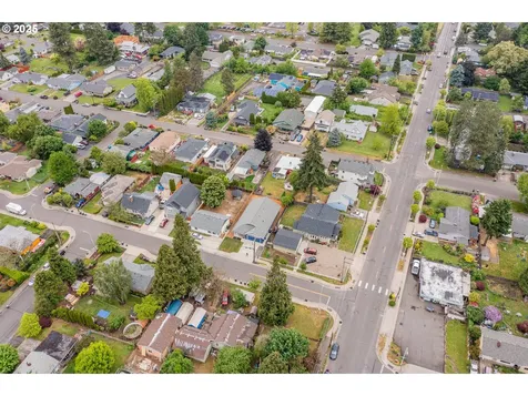 427 NW Garibaldi Street Hillsboro OR 97124