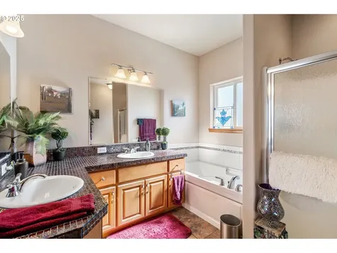 18989 NE Marine Drive Portland OR 97230
