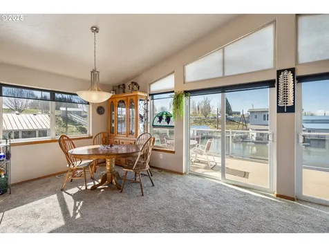 18989 NE Marine Drive Portland OR 97230