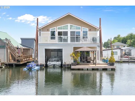18989 NE Marine Drive Portland OR 97230