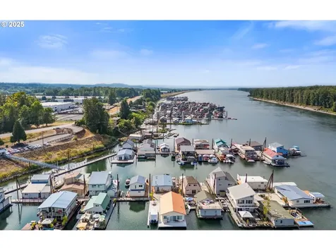 18989 NE Marine Drive Portland OR 97230