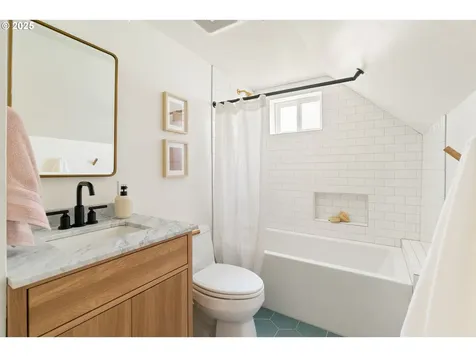 4854 SE 63rd Avenue Portland OR 97206