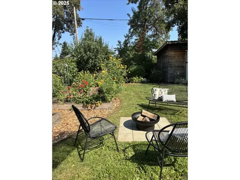 4854 SE 63rd Avenue Portland OR 97206