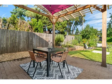 4854 SE 63rd Avenue Portland OR 97206