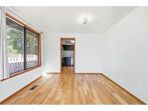 7285 SE Villa Street Hillsboro OR 97123