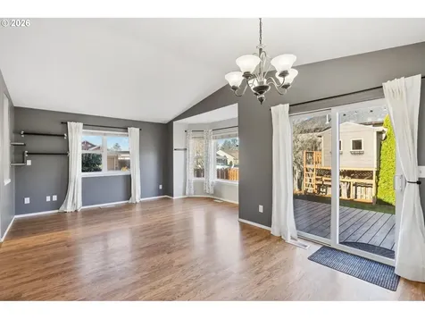 1156 NE Paloma Avenue Gresham OR 97030