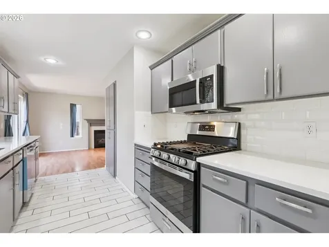 1156 NE Paloma Avenue Gresham OR 97030