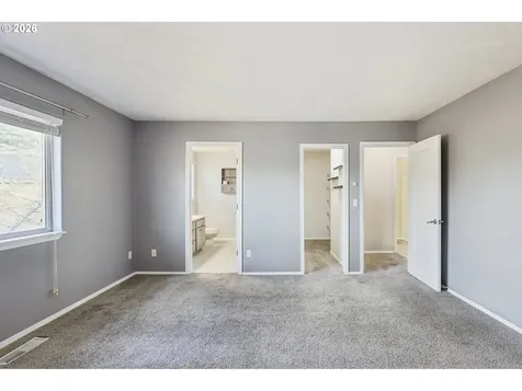 1156 NE Paloma Avenue Gresham OR 97030