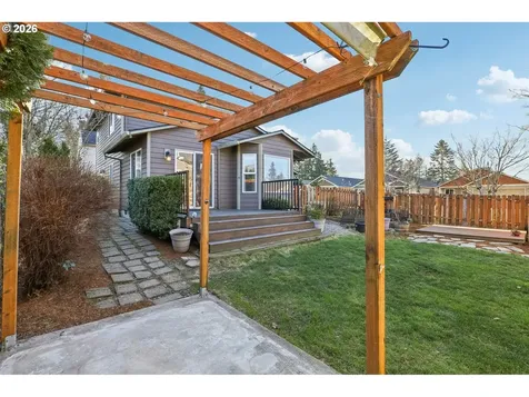 1156 NE Paloma Avenue Gresham OR 97030