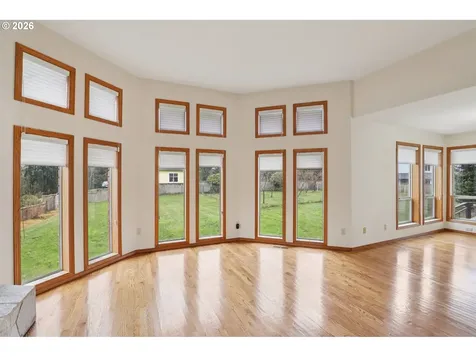 32303 NW 18th Avenue Ridgefield WA 98642