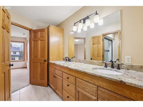 32303 NW 18th Avenue Ridgefield WA 98642