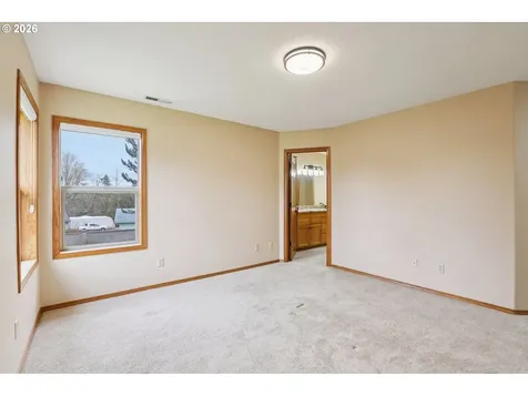 32303 NW 18th Avenue Ridgefield WA 98642