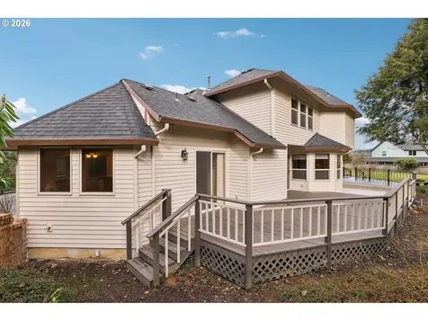 32303 NW 18th Avenue Ridgefield WA 98642