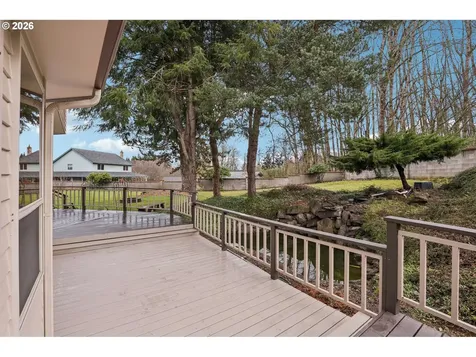 32303 NW 18th Avenue Ridgefield WA 98642