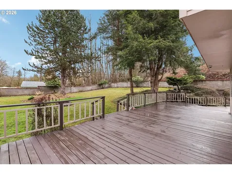 32303 NW 18th Avenue Ridgefield WA 98642